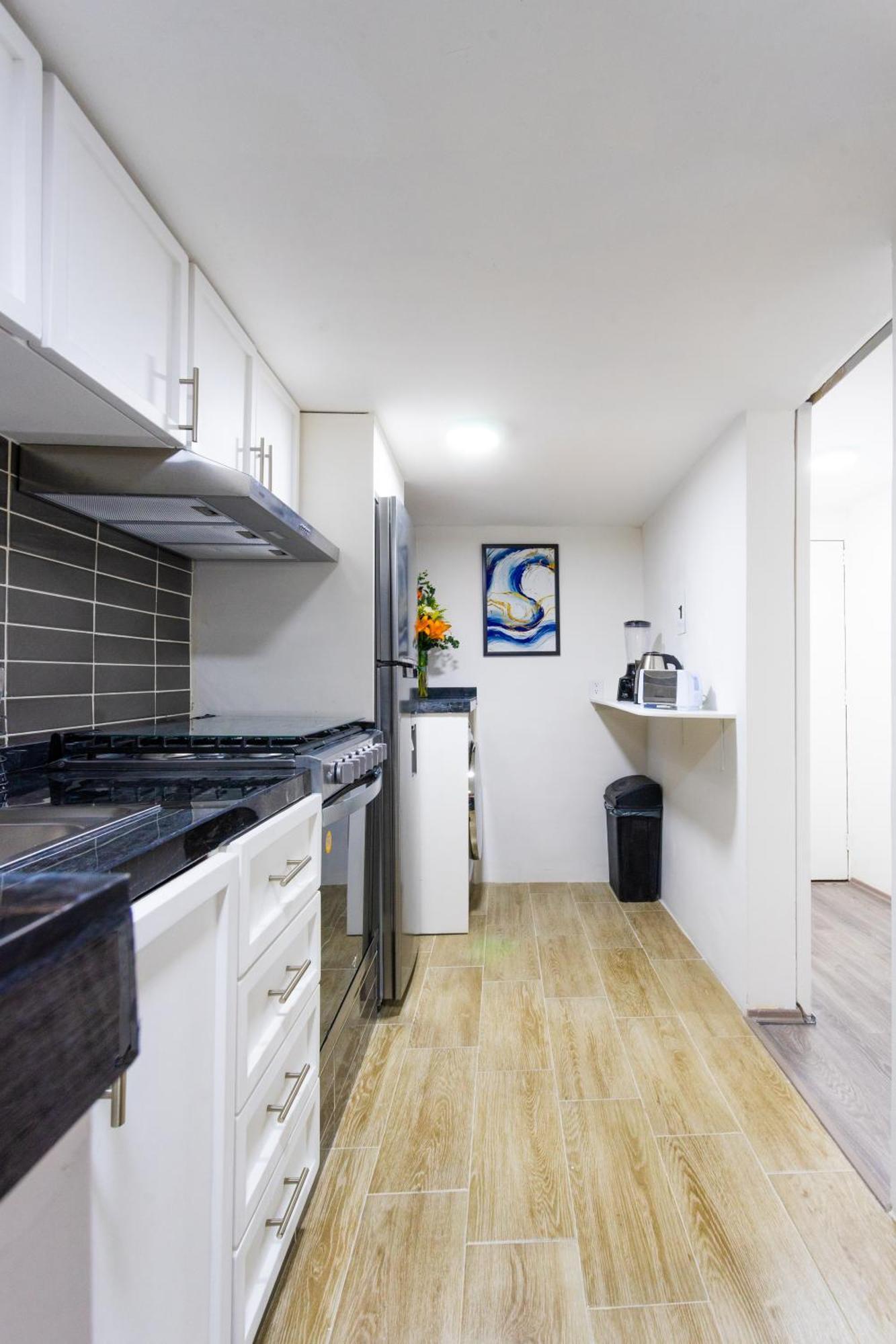 Gasthof Private #2 In A 4 Bedroom In Roma Norte,
